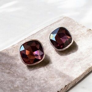 Avon Faceted Burgundy Glass Cushion Stud Earrings | Silver Tone Geometric 1/2”
